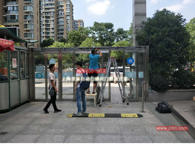 小區電動玻璃感應門