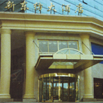 上海新東紡大酒店旋轉門